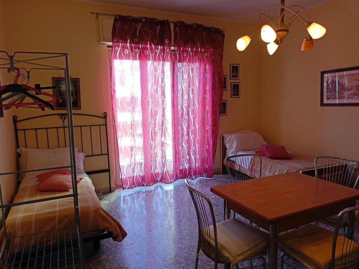 Amuny Sicily Guest House Syracuse ภายนอก รูปภาพ